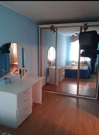 Апартаменты Ватутина 41 бюджетная двухкомнатная Донецк-2